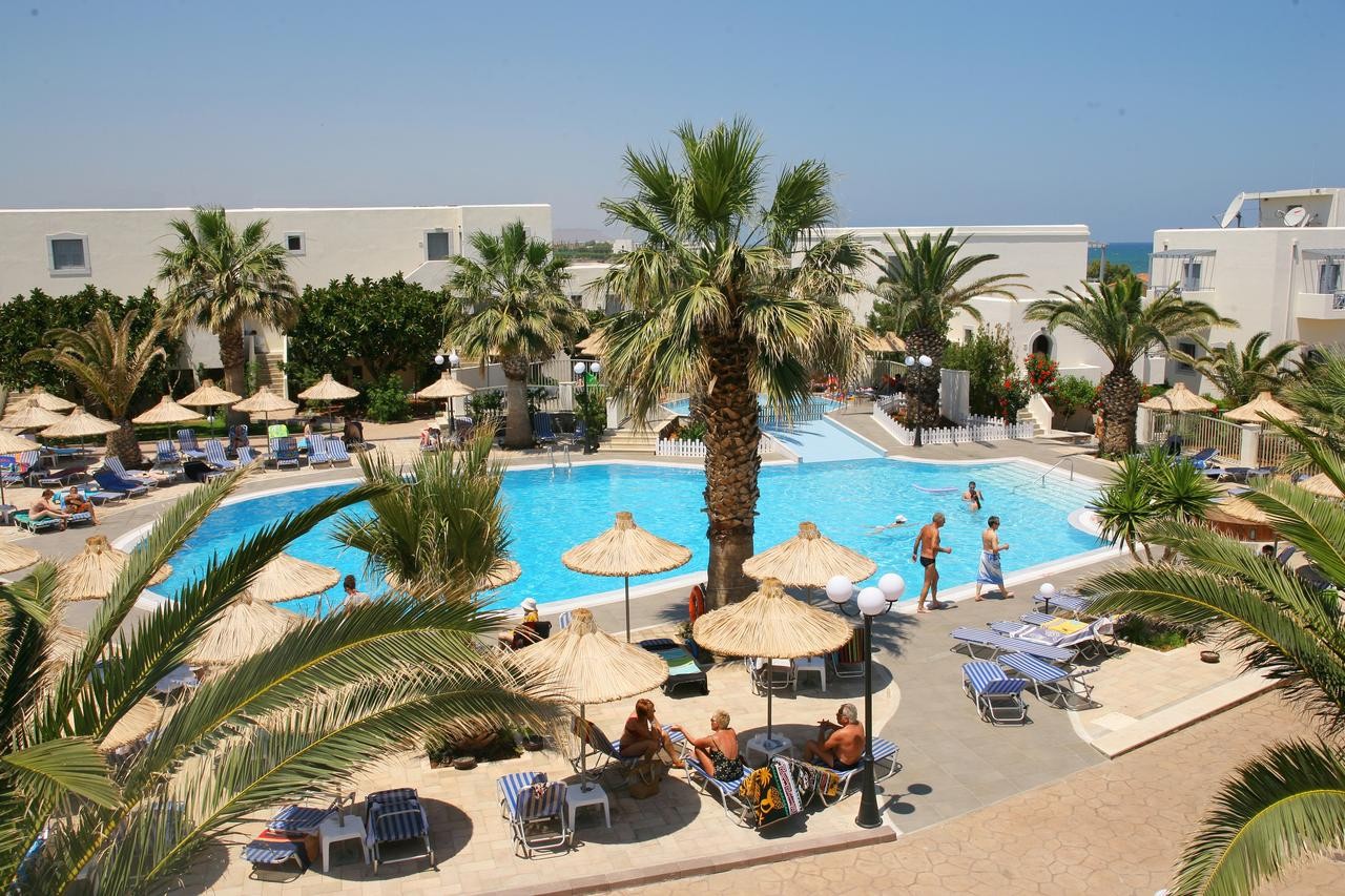 Europa Beach Hotel 4*