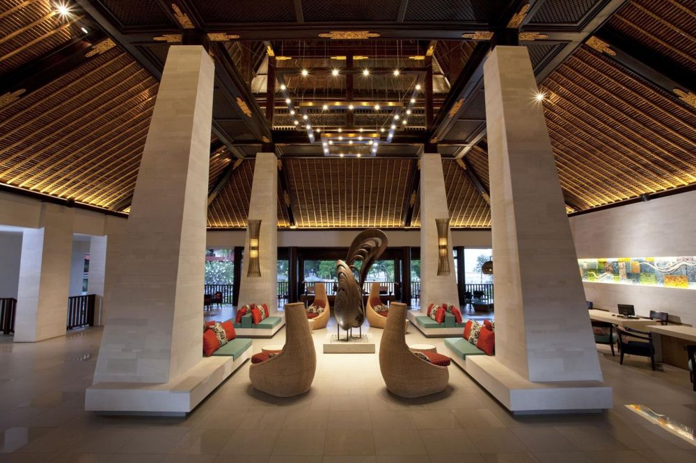 Holiday Inn Resort Baruna Bali 5*