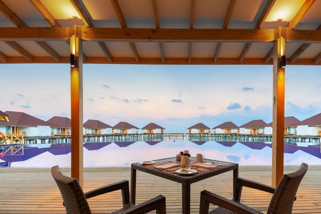 Ellaidhoo Maldives by Cinnamon 4*