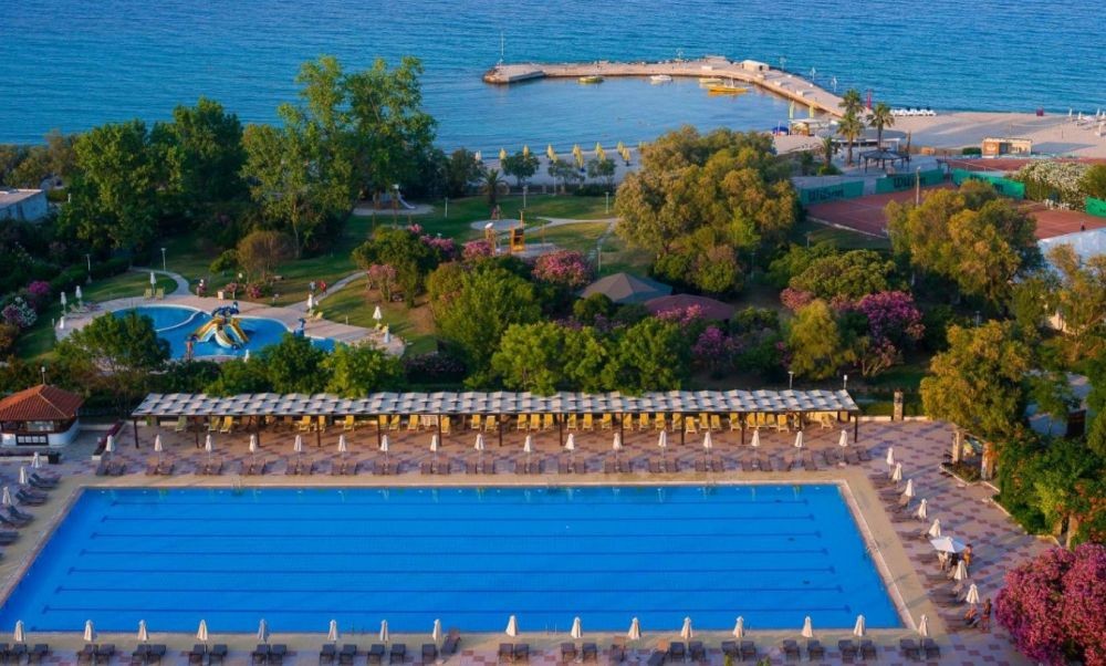 Athos Palace 4*