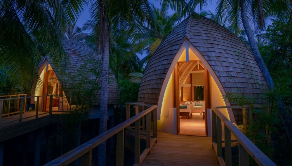 Emerald Faarufushi Resort & SPA 5*