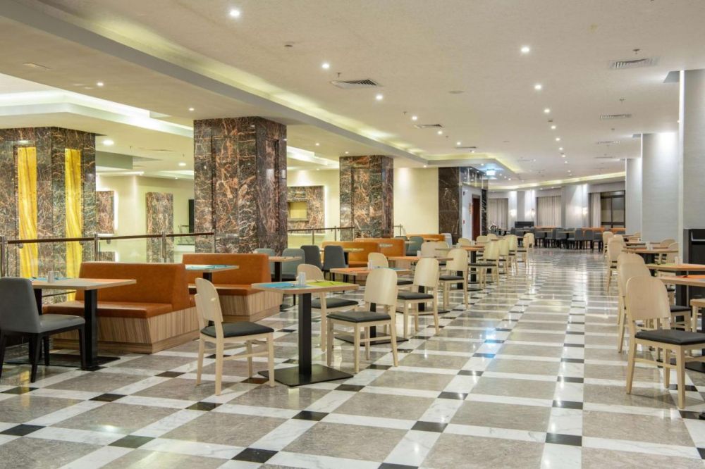 Park Inn Radisson Makkah Al Naseem 5*