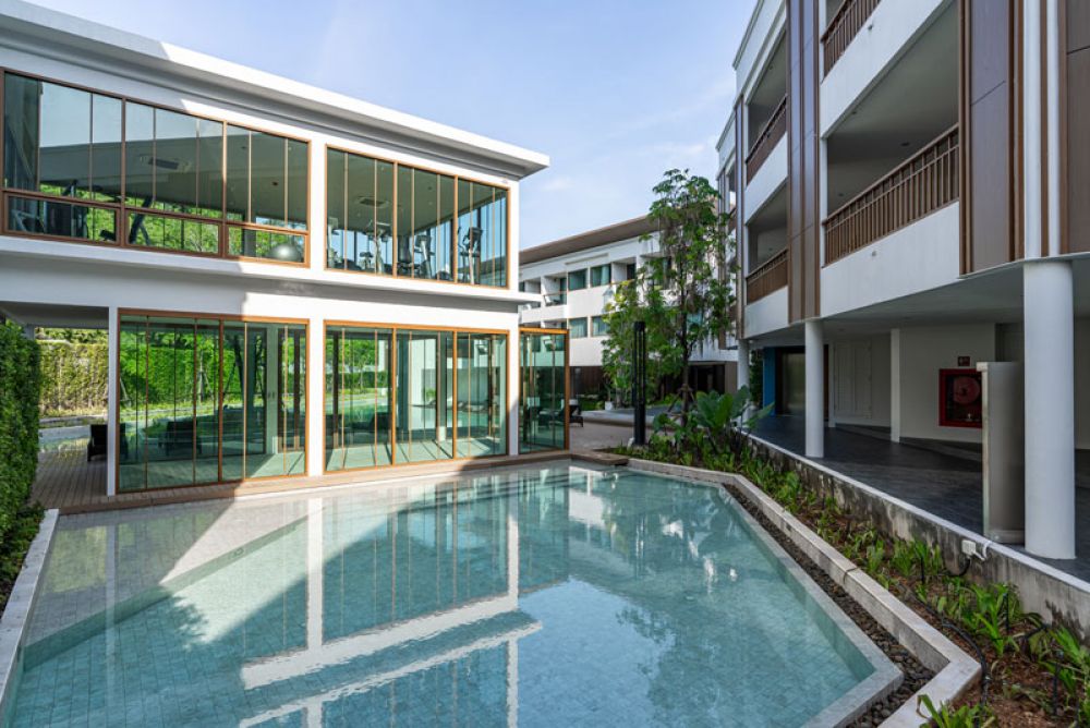 Bella Nara Phuket Naiyang Beach 4*