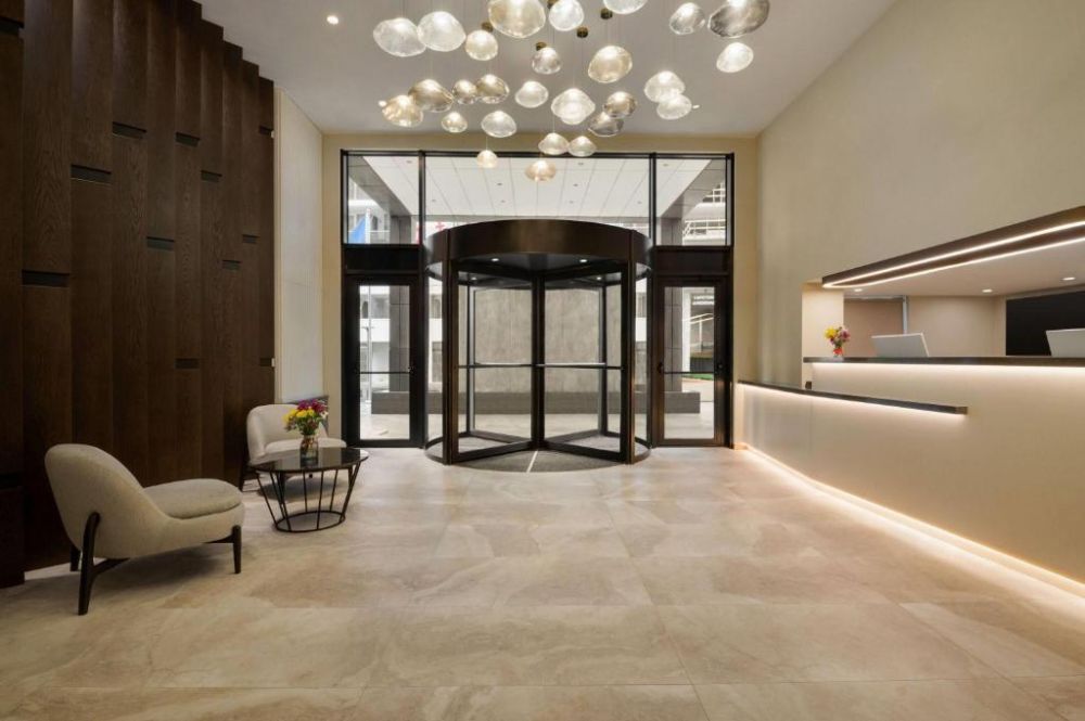 La Quinta by Wyndham Batumi 4*