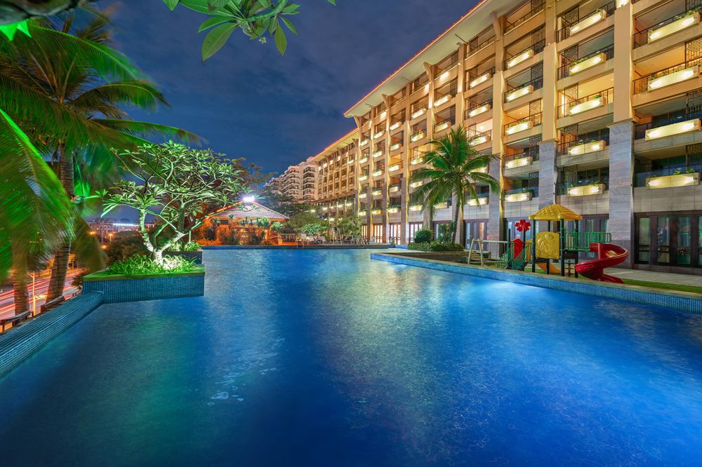 Four Seasons Ocean Courtyard 4*