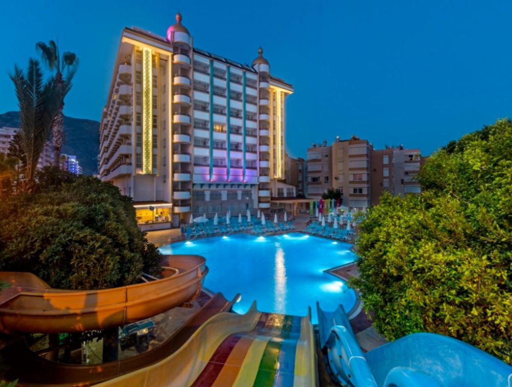 Loxia Hotels Comfort Beach Alanya 5*