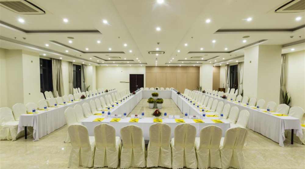 7 Seven Sea Hotel Da Nang 4*