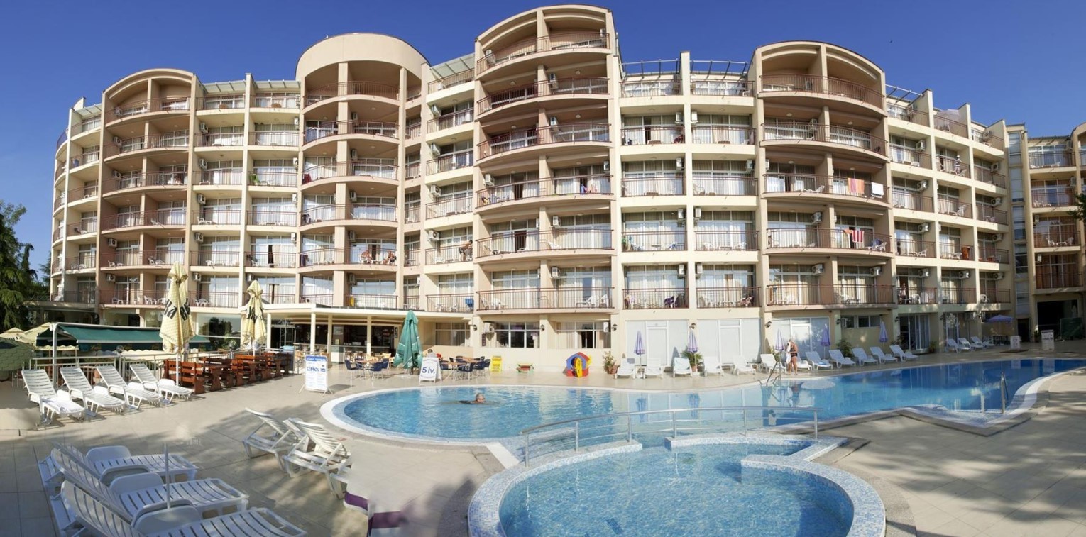 Luna Golden Sands 4*