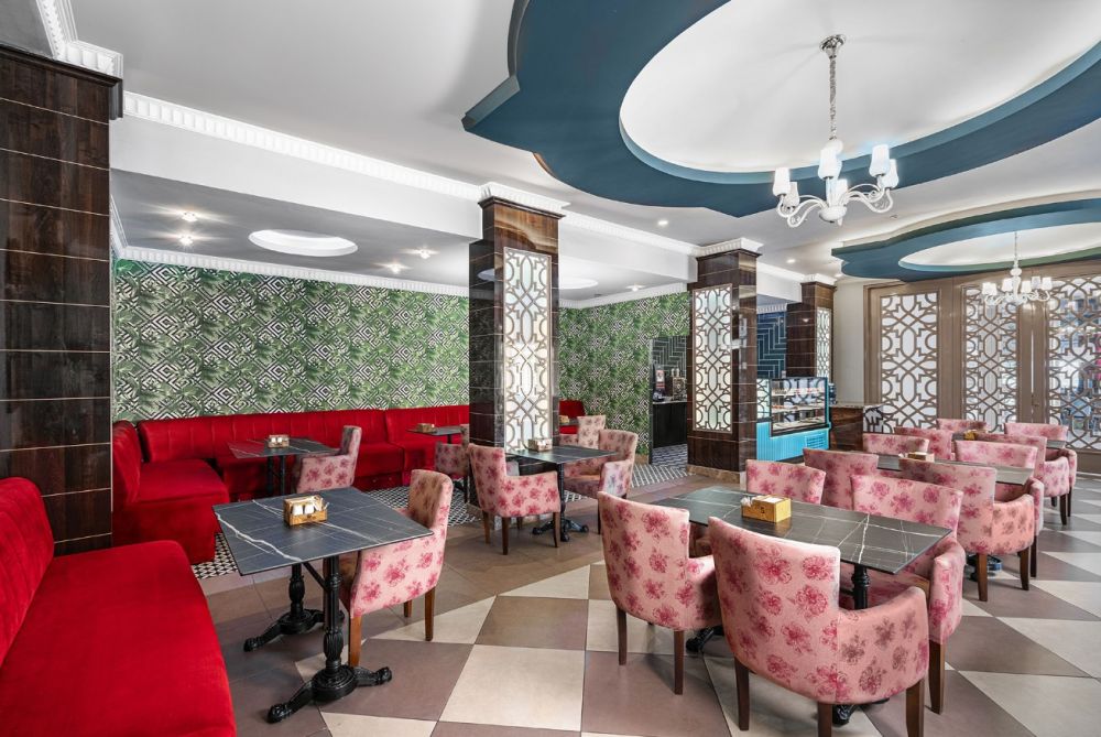 Caretta Beach Hotel 4*