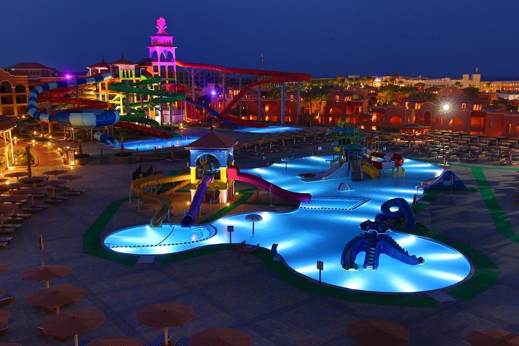 Charmillion Gardens Aqua Park 5*