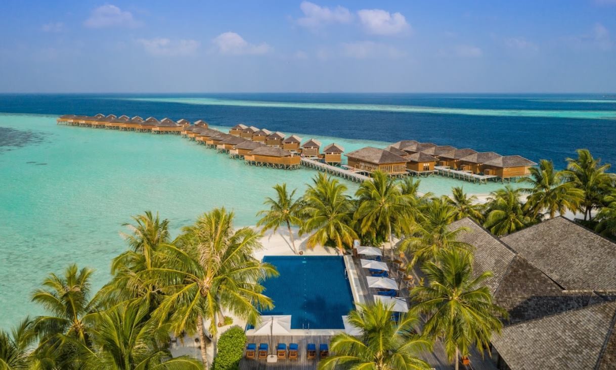 Vilamendhoo Island Resort & Spa 4*