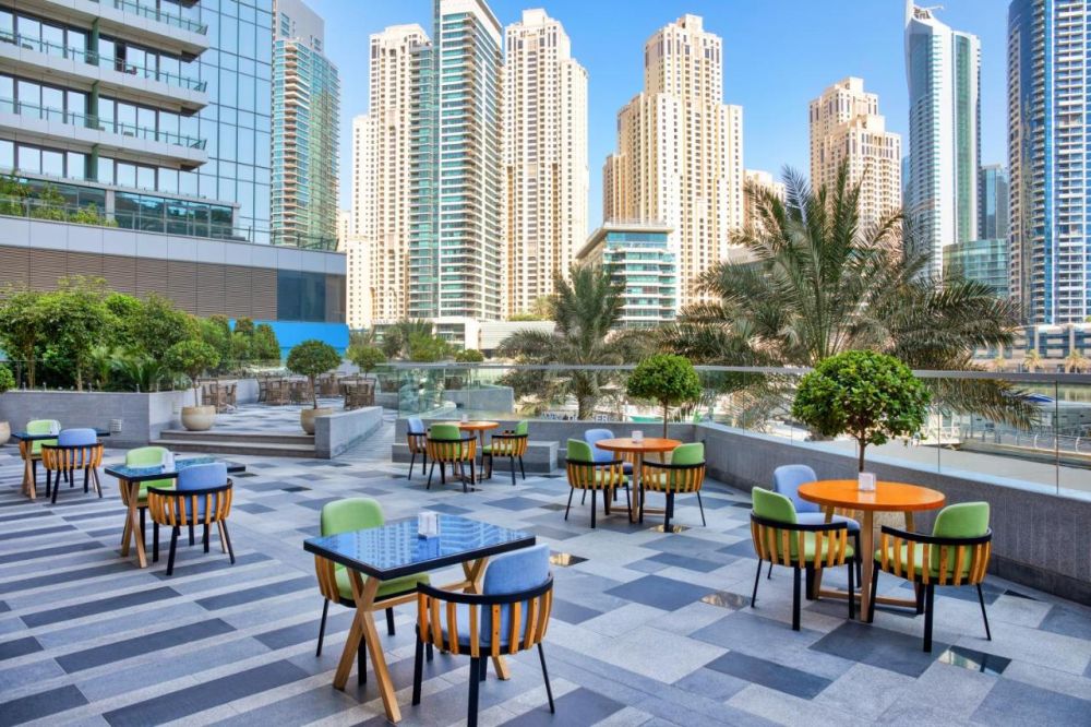 Crowne Plaza Dubai Marina 5*