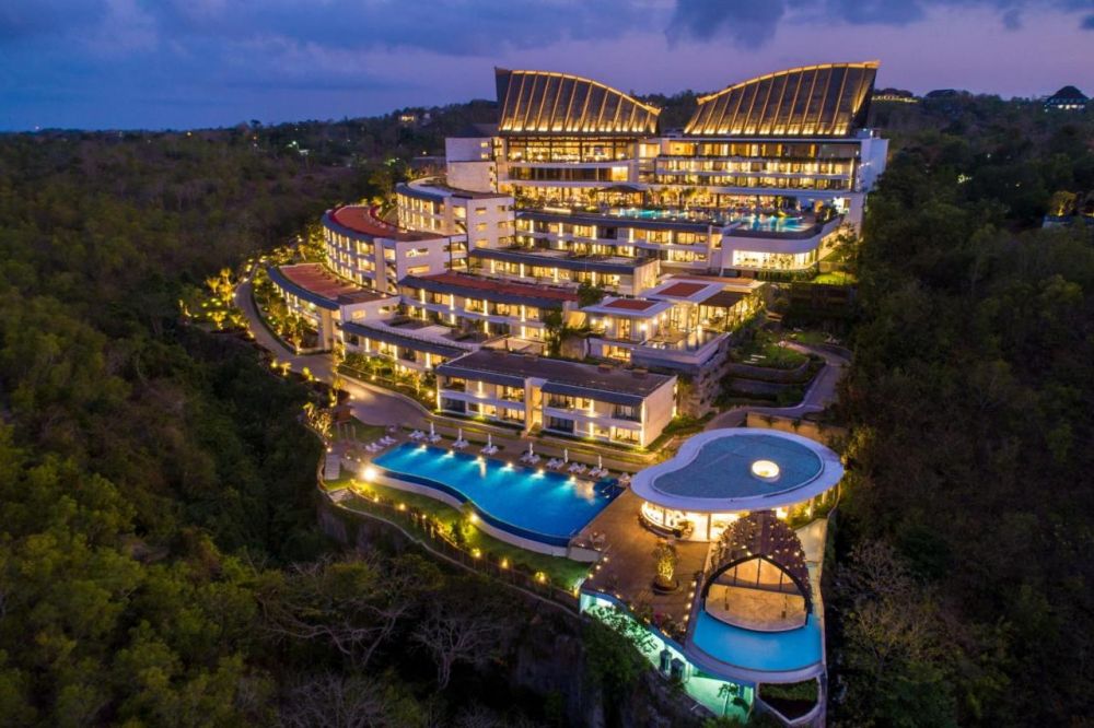 Renaissance Bali Uluwatu Resort & Spa 5*