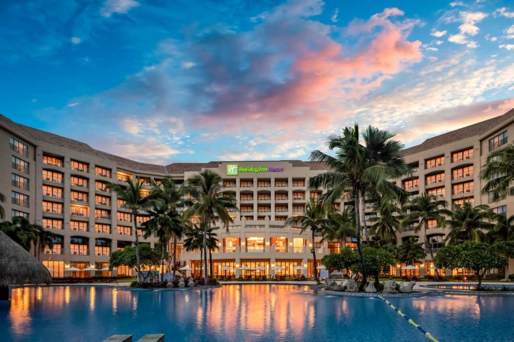 Holiday Inn Resort Sanya 5*