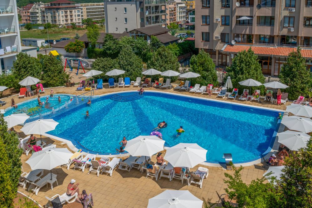 Queen Nelly Hotel Primorsko 3*