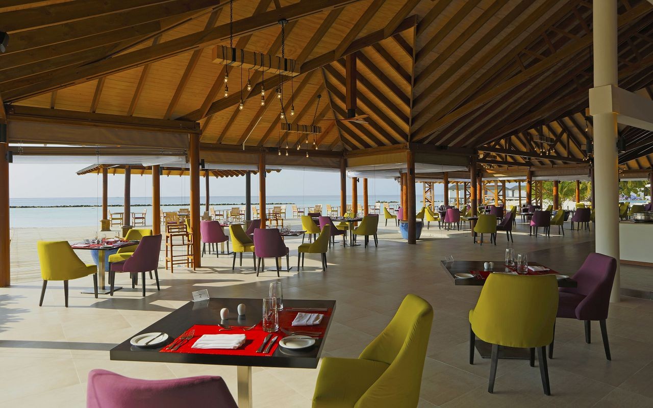 Cinnamon Dhonveli Maldives 4*