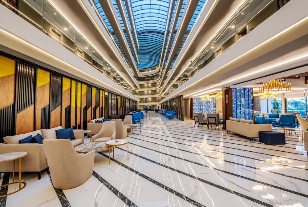 Arnor Deluxe Hotel & SPA 5*