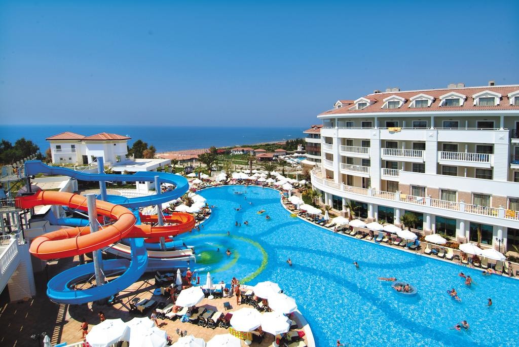 Alba Queen Hotel 5*