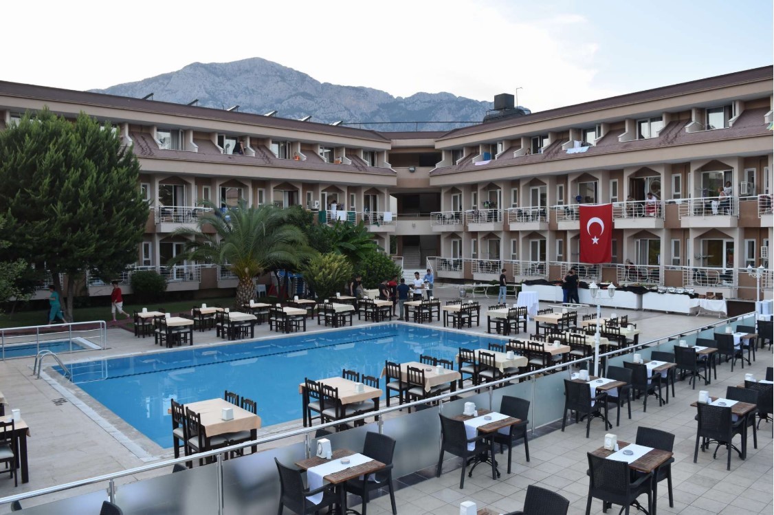 Ares Dream Hotel 4*