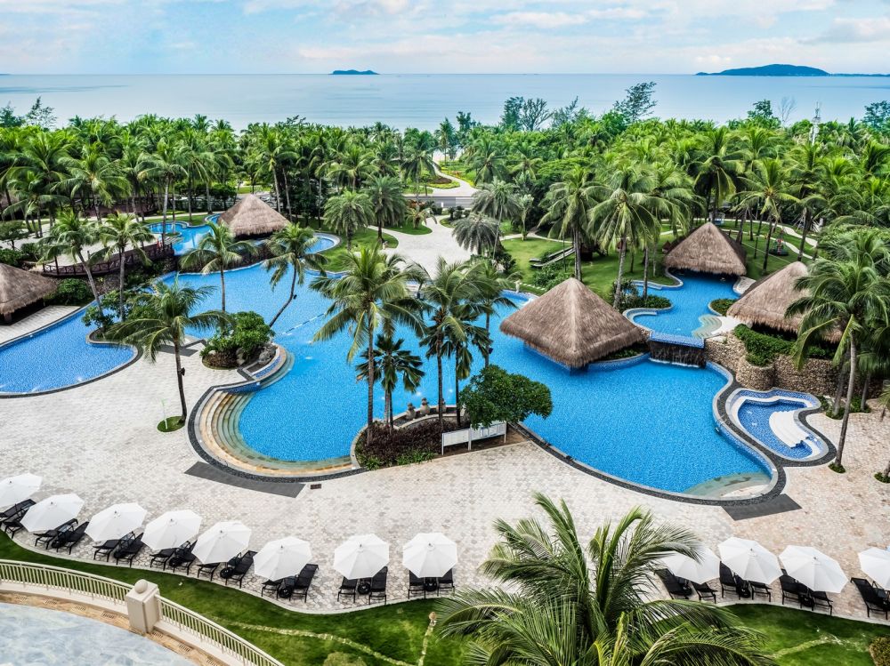 Holiday Inn Resort Sanya 5*