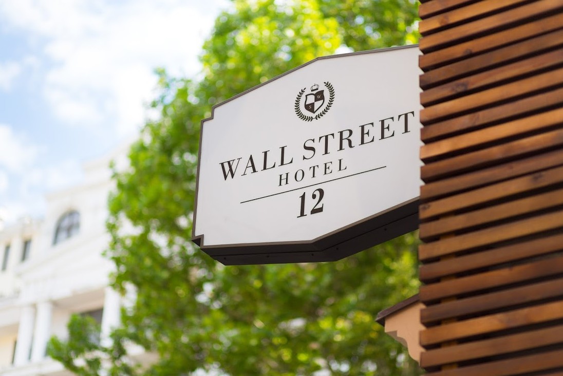 Wall Street Отель 4*