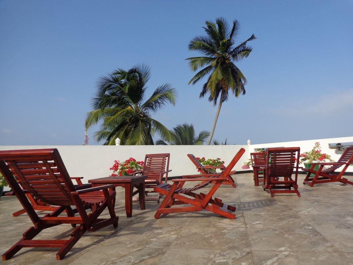 Italia Hotel Ambalangoda 2*