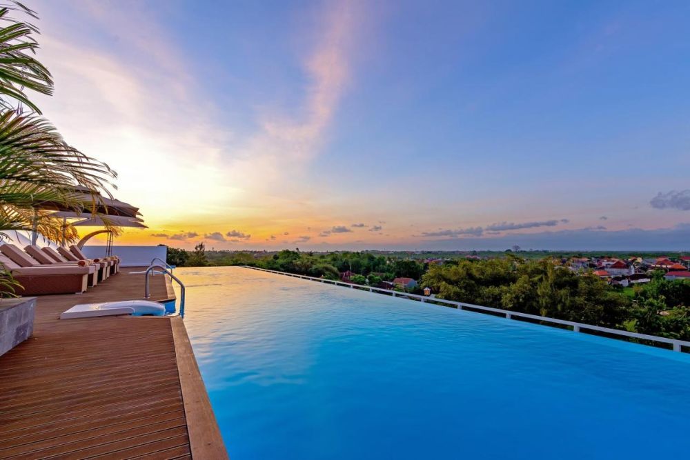 Infinity8 Bali 4*