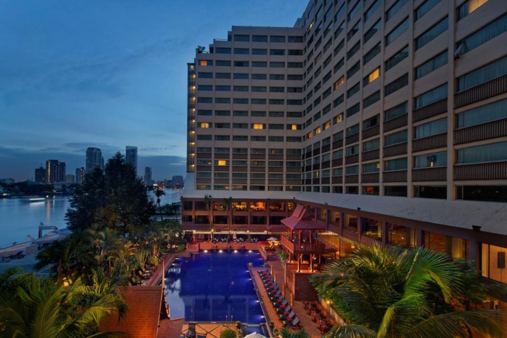 Ramada Plaza By Wyndham Bangkok Menam Riverside 5*