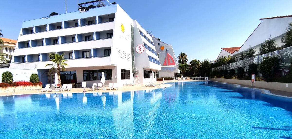 Grand Seker Hotel 4*