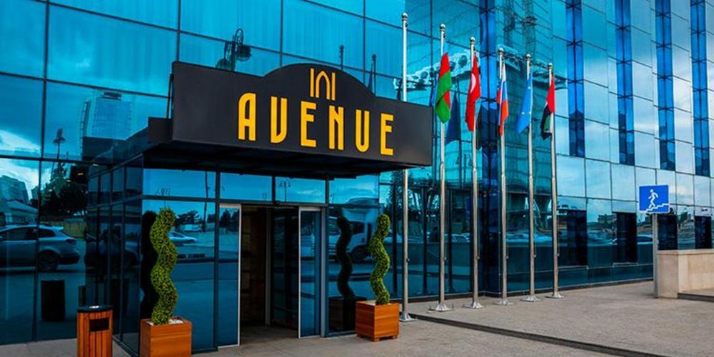 Avenue Hotel 4*