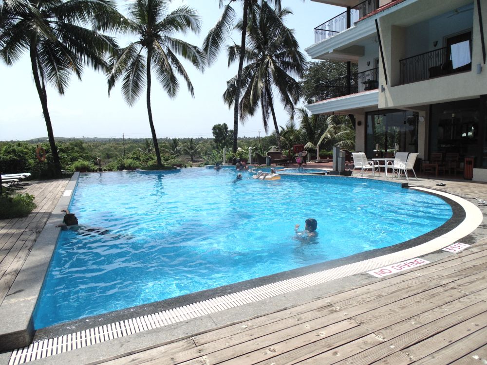 Golden Tulip Goa 4*