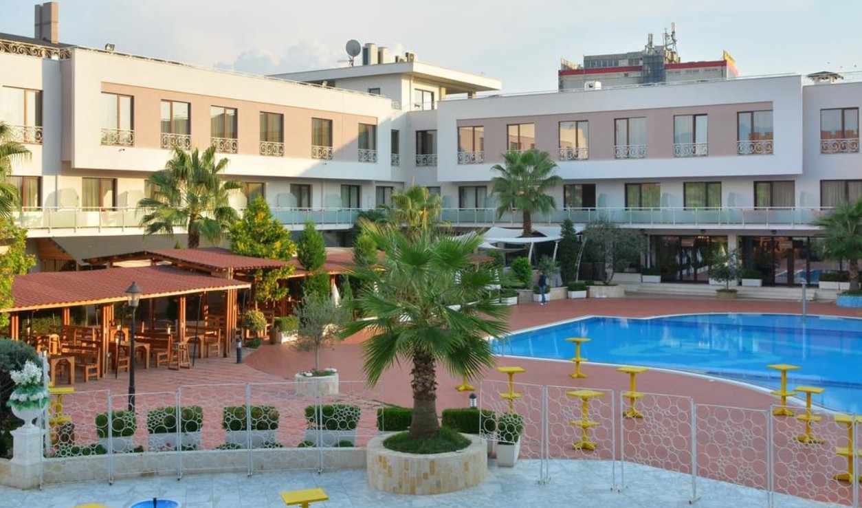 Te Stela Resort 4*