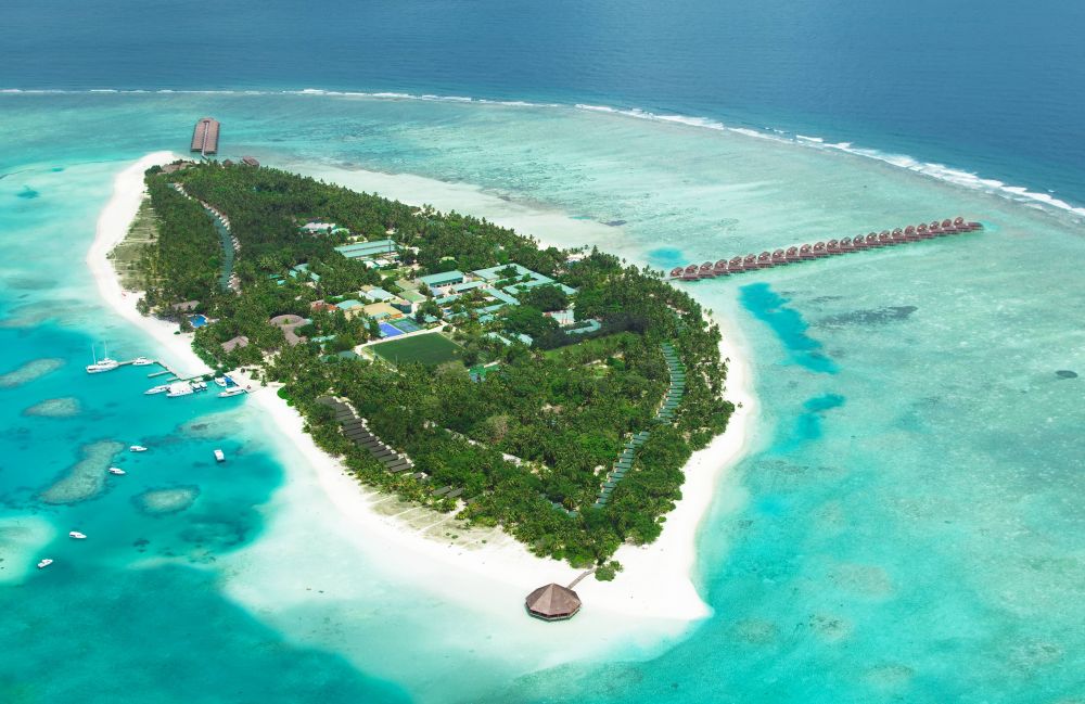 Meeru Island Resort 4*