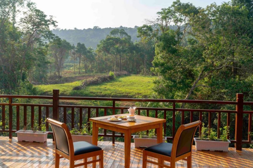 Phu Quoc Bambusa Resort 3*