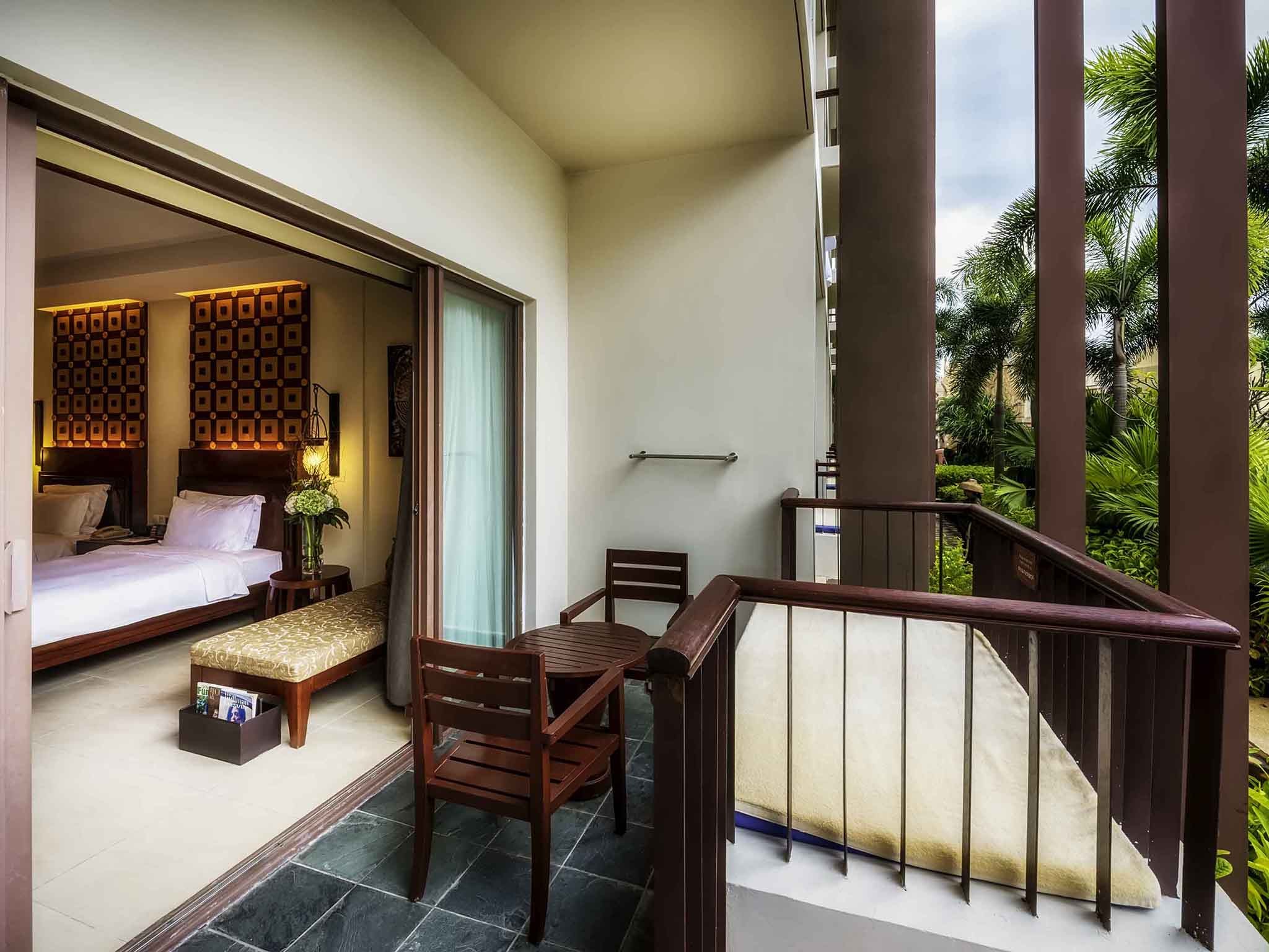 Pullman Sanya Yalong Bay Resort & Spa 5*