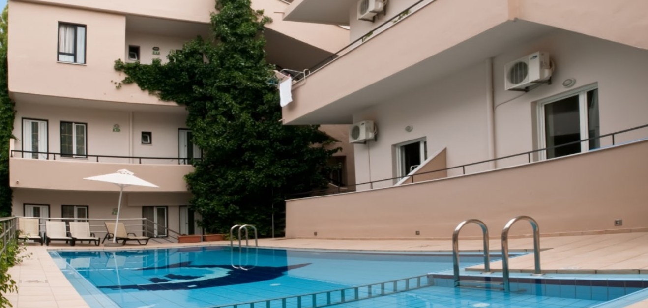 Zorbas Apartments 3*