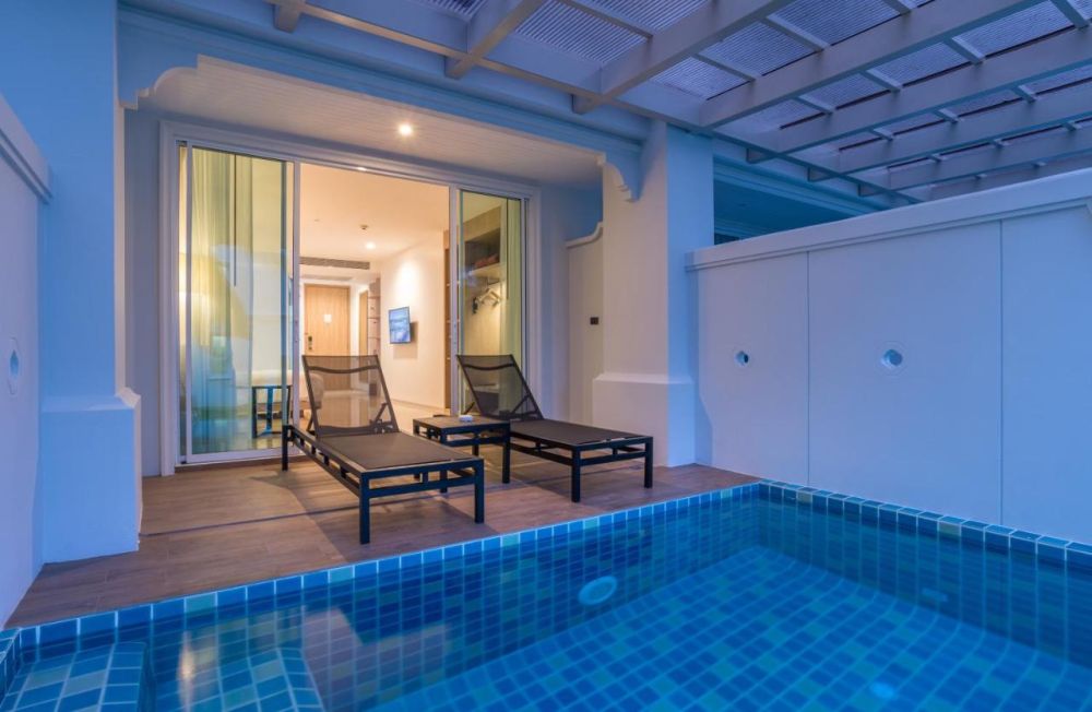 Centara Ao Nang Beach Resort & SPA Krabi 4*