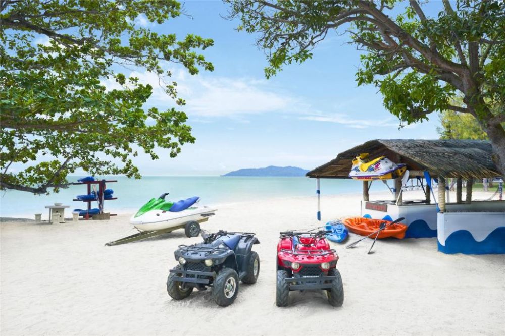 DoubleTree by Hilton Damai Laut Resort 4+