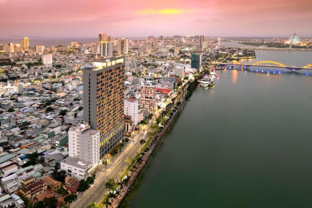 Wink Icon Hotel Danang Riverside 5*