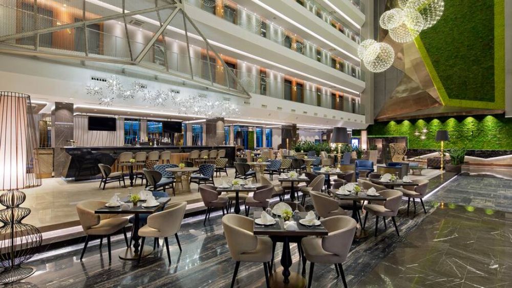 Double Tree By Hilton Istanbul - Piyalepasa 5*