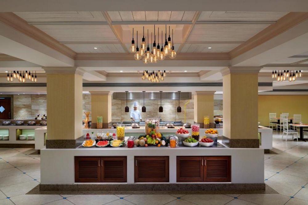 Holiday Inn Resort 5*