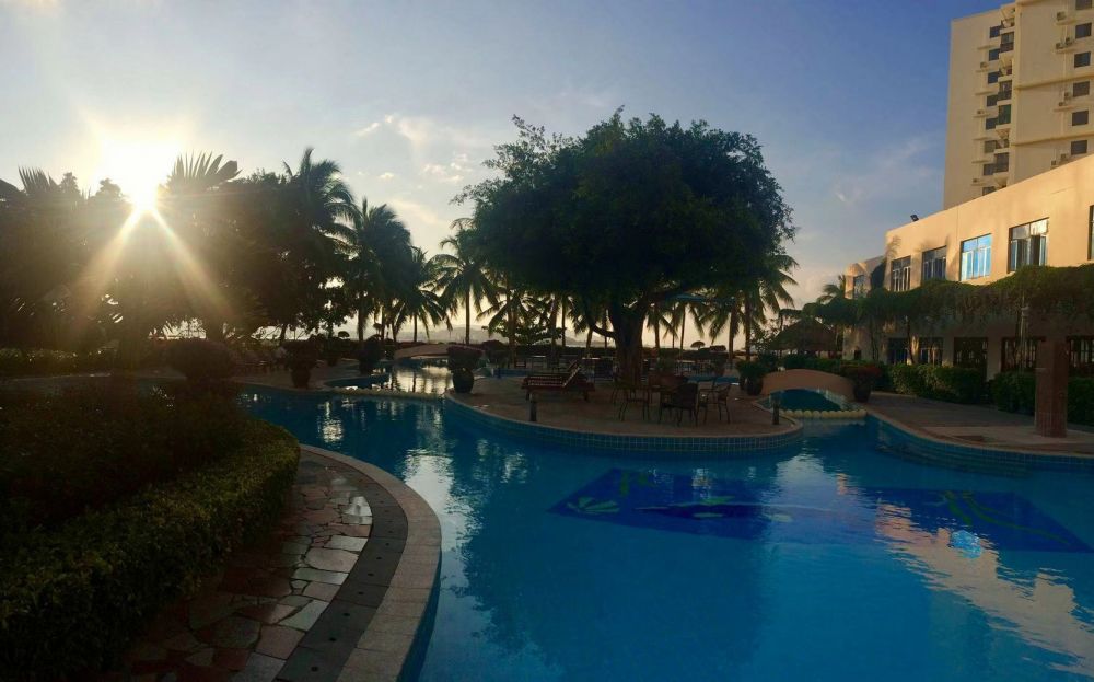 Sea Rainbow Hotel 4*