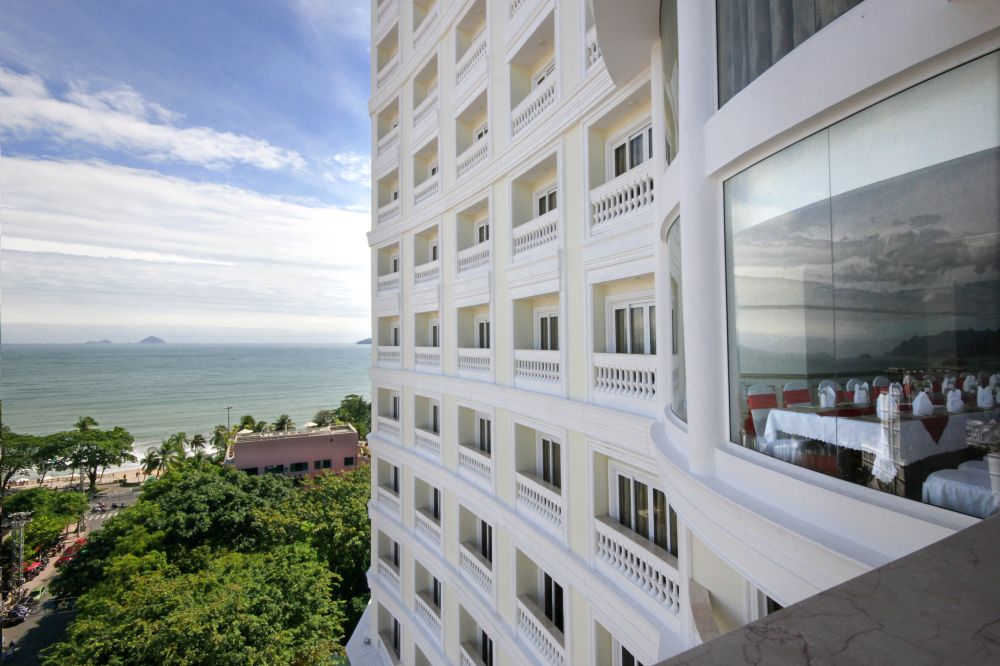 Nha Trang Palace 4*