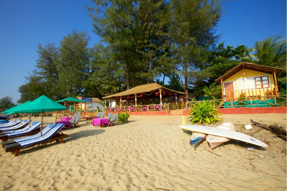 Seafront Beach Huts Patnem 