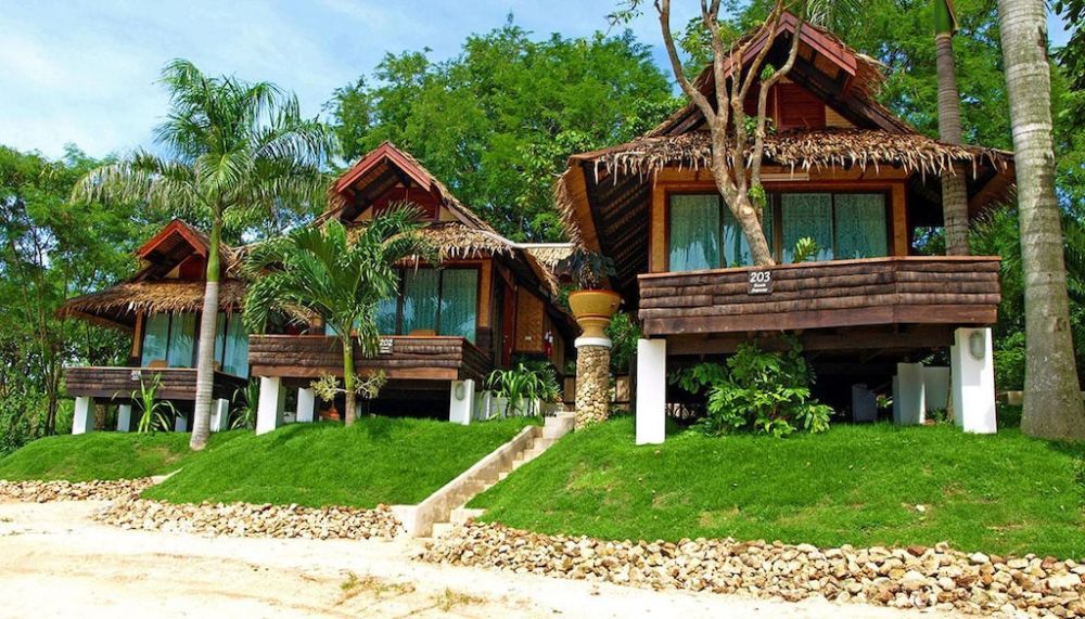 Sunset Village Beach Resort 3*