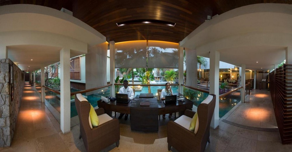 Dhevatara Beach Hotel & Spa 5*