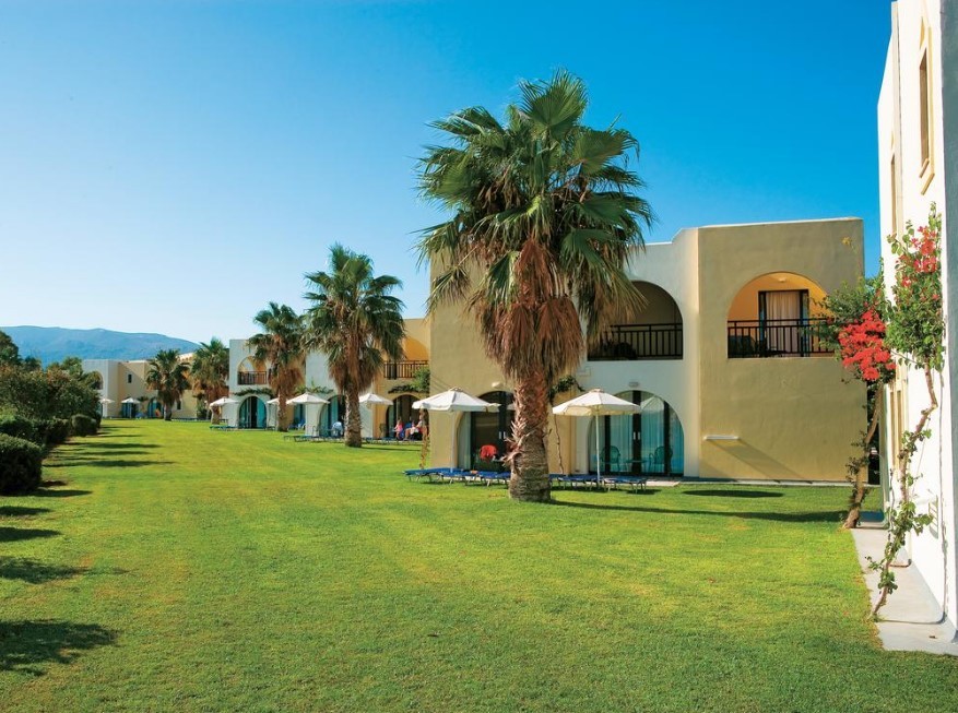 Grecotel Casa Paradiso (ex.Grecotel Royal Park) 4*