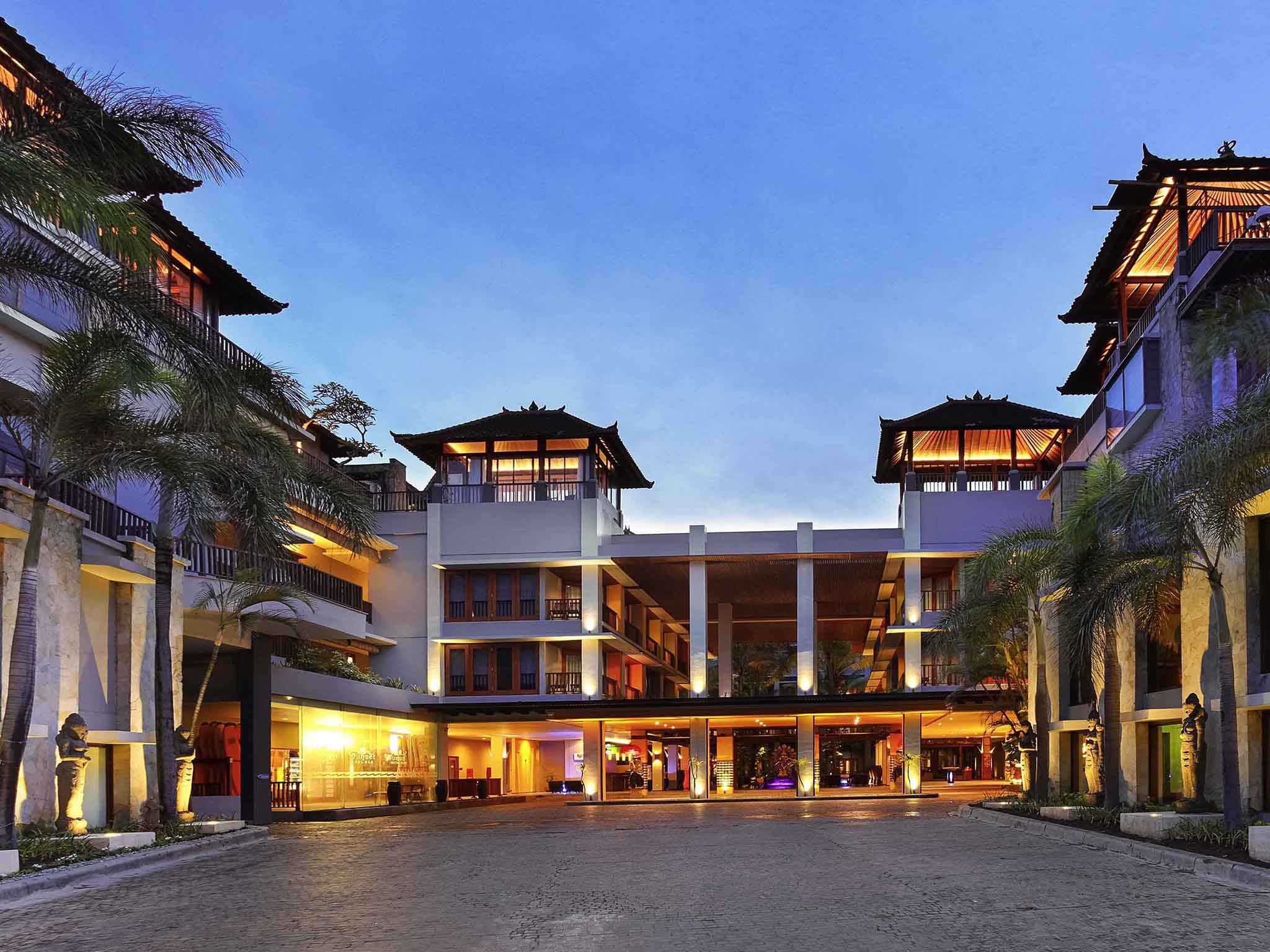 Mercure Kuta Bali 4*