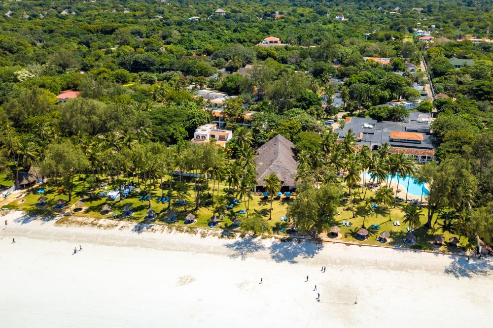 Diani Sea Lodge 3*