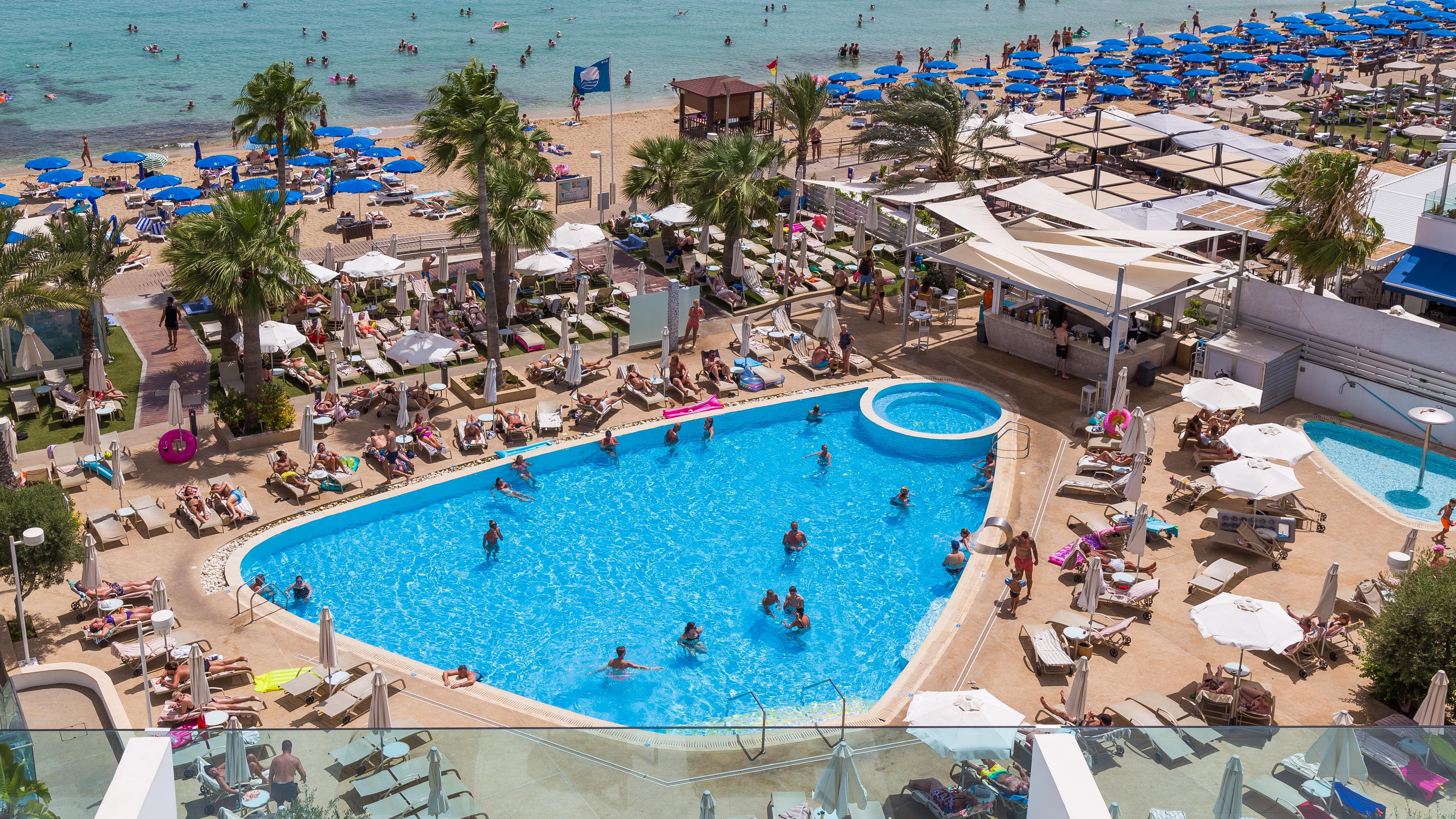 Vrissaki Beach Hotel 4*